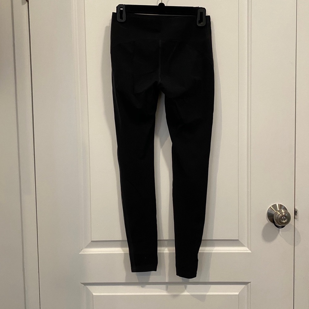 Spanx Every Wear Active Mesh Side Stripe Leggings - Picture 4 of 4